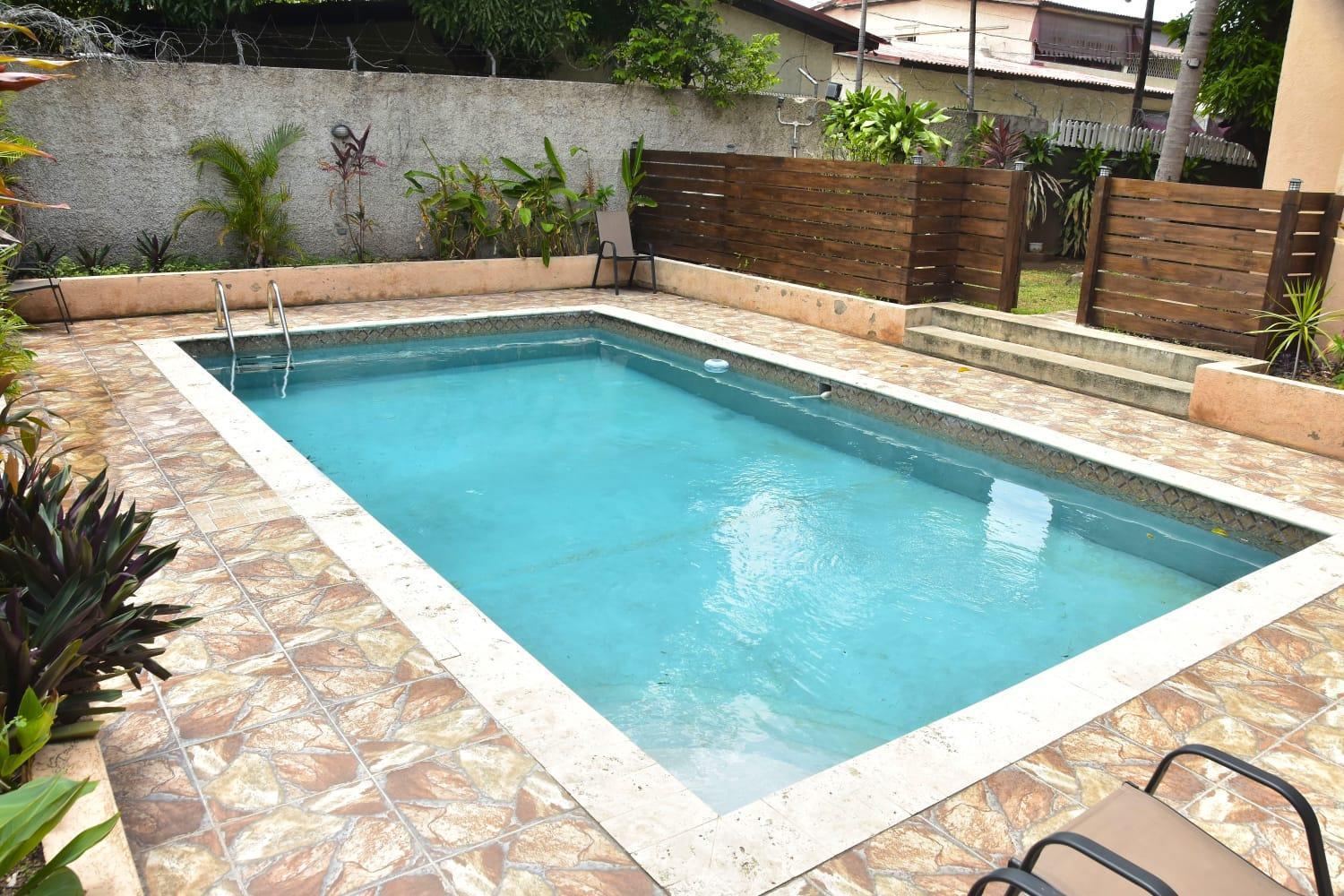 Central Upscale New Kingston Apt With Pool Экстерьер фото